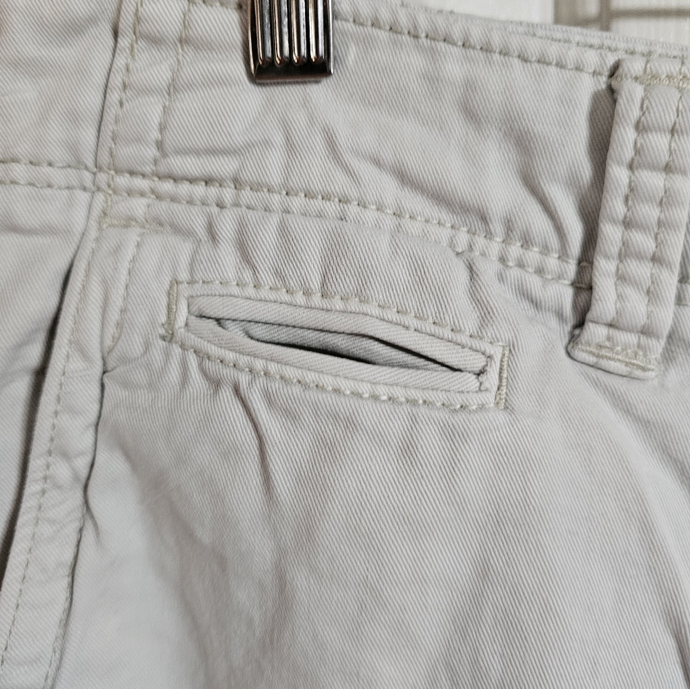American Eagle Men’s 32 Khaki Longboard Shorts Cotton Relaxed Fit Casual - Picture 3 of 7